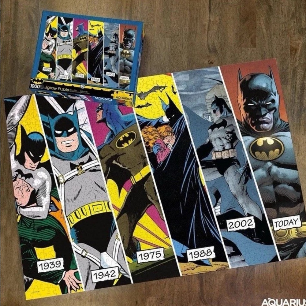 Batman DC Comics Timeline 1000 Piece Jigsaw Puzzle 20” x 28” NIB